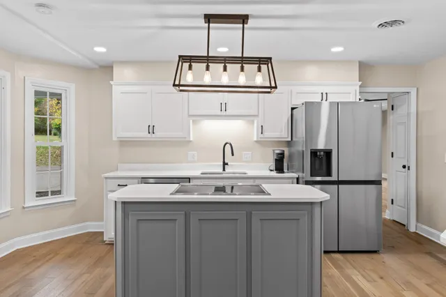 $689,900 | 607 Yvonne Drive, Goodlettsville, TN 37072