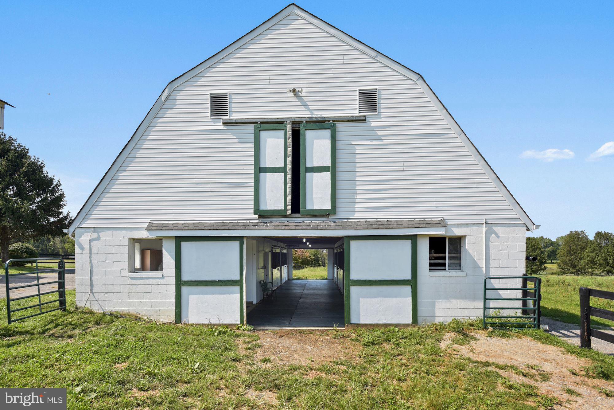 36958 Jeb Stuart Road Purcellville, VA 20132 - Photo 23 of 34 Gallery Image 23