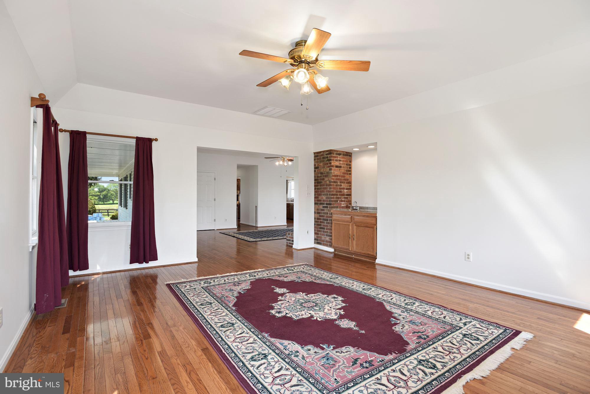 36958 Jeb Stuart Road Purcellville, VA 20132 - Photo 9 of 34 Gallery Image 9
