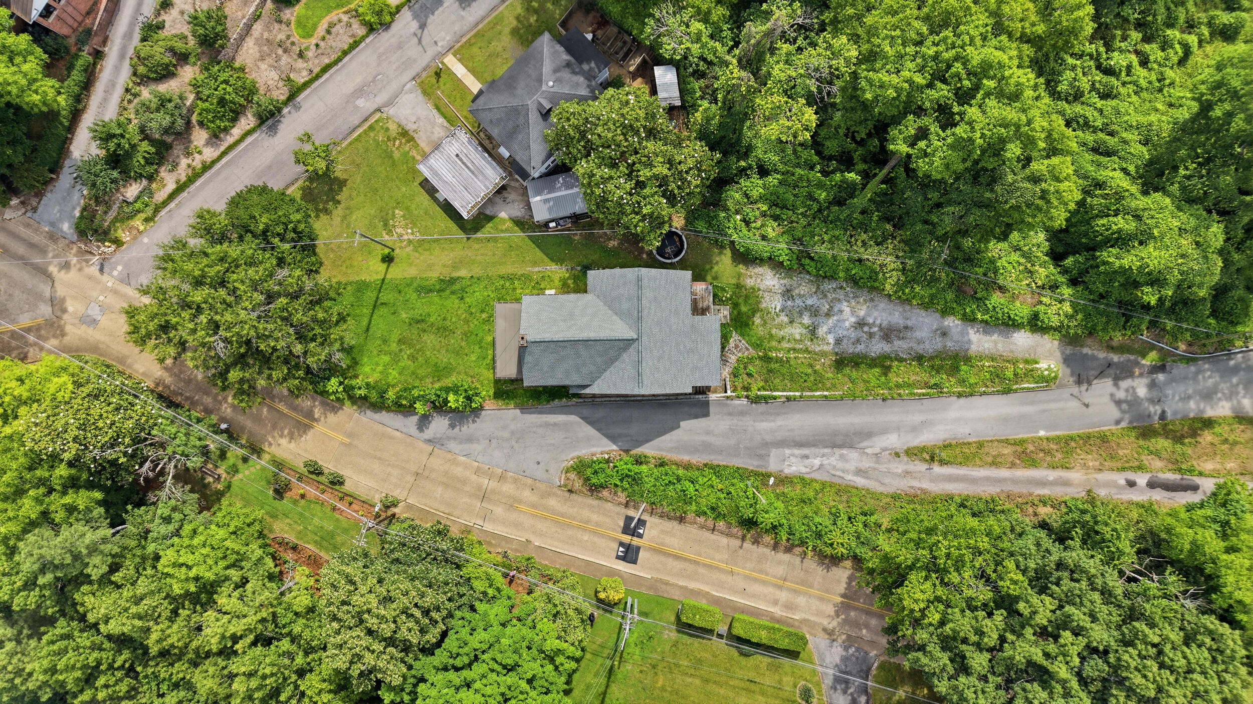 2 South Crest Road Chattanooga, TN 37404 - Photo 19 of 20 2 s crest rd-45