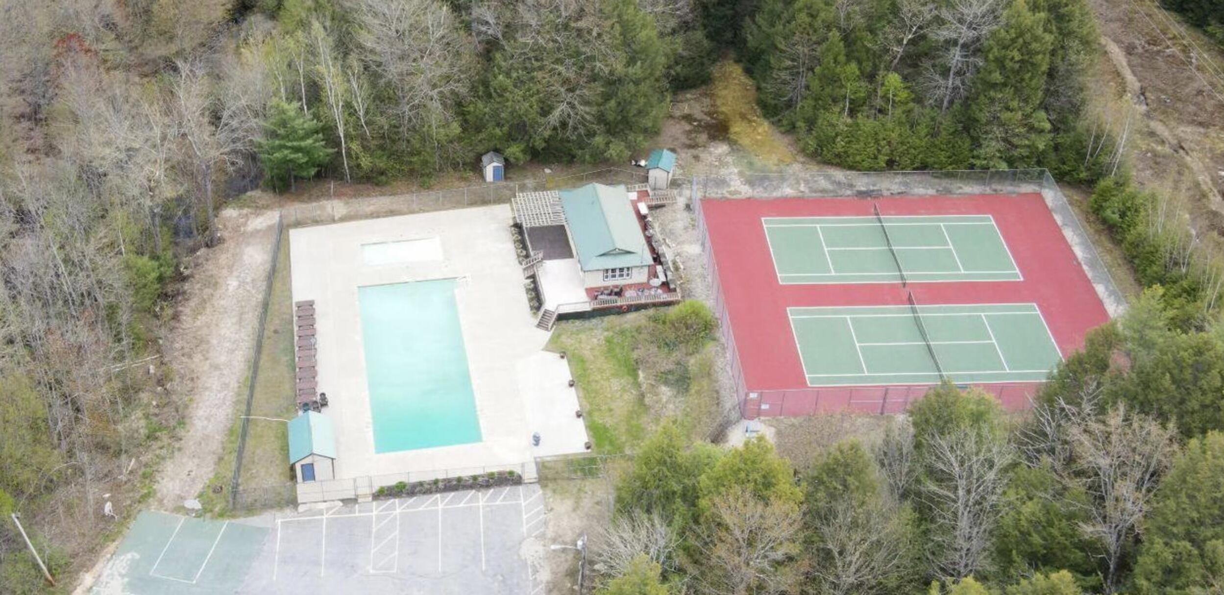 22 Fox Crossing Road Bridgton, ME 04009 - Photo 6 of 9 Pool and tennis courts