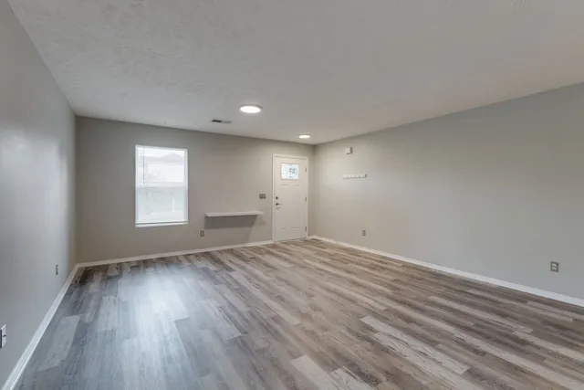 $439,900 | 2761 Sutherland Drive, Thompson's Station, TN 37179