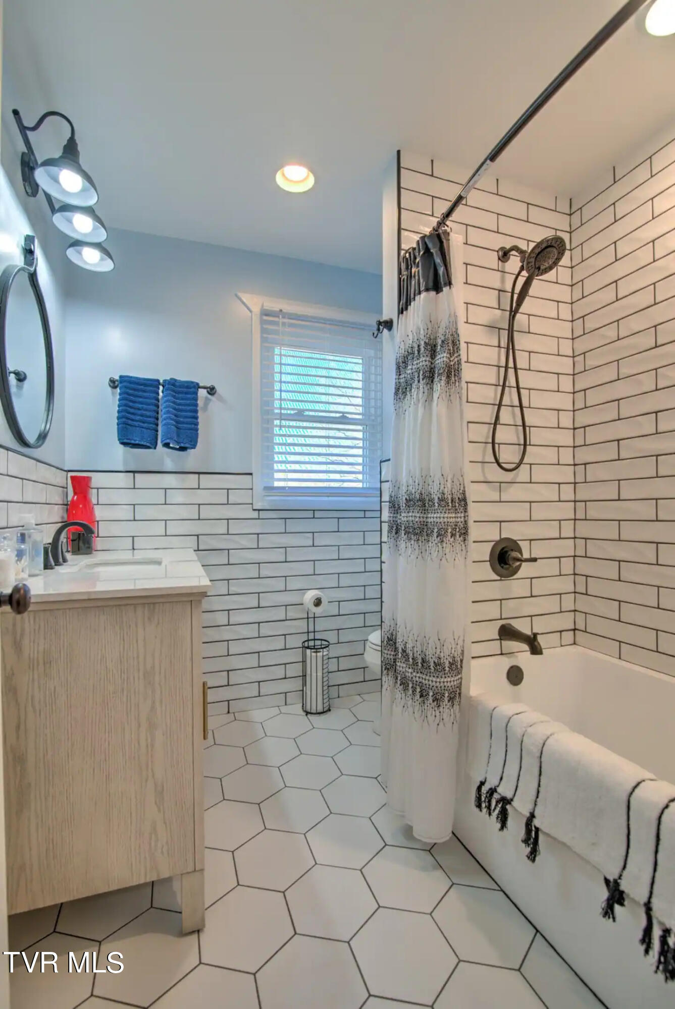 201 Springdale Road Bristol, VA 24201 - Photo 29 of 41 25