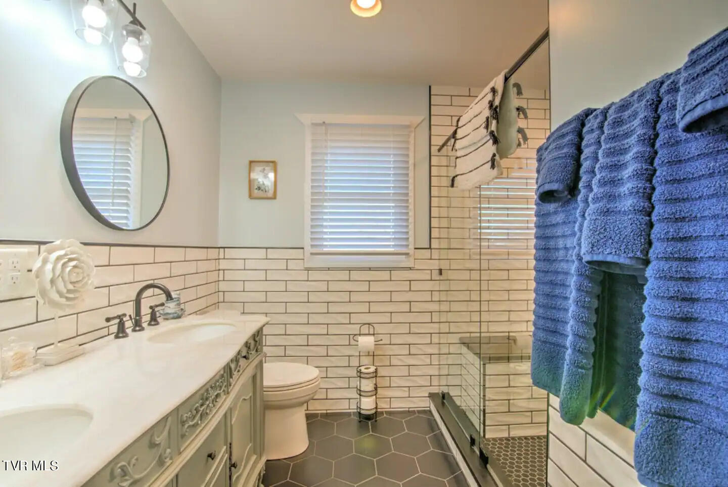 201 Springdale Road Bristol, VA 24201 - Photo 9 of 41 5