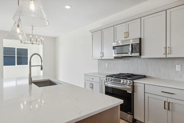 $625,000 | 17763 Ellsworth Drive, Lakeville, MN 55044