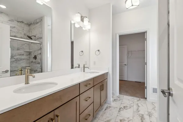 $625,000 | 17763 Ellsworth Drive, Lakeville, MN 55044