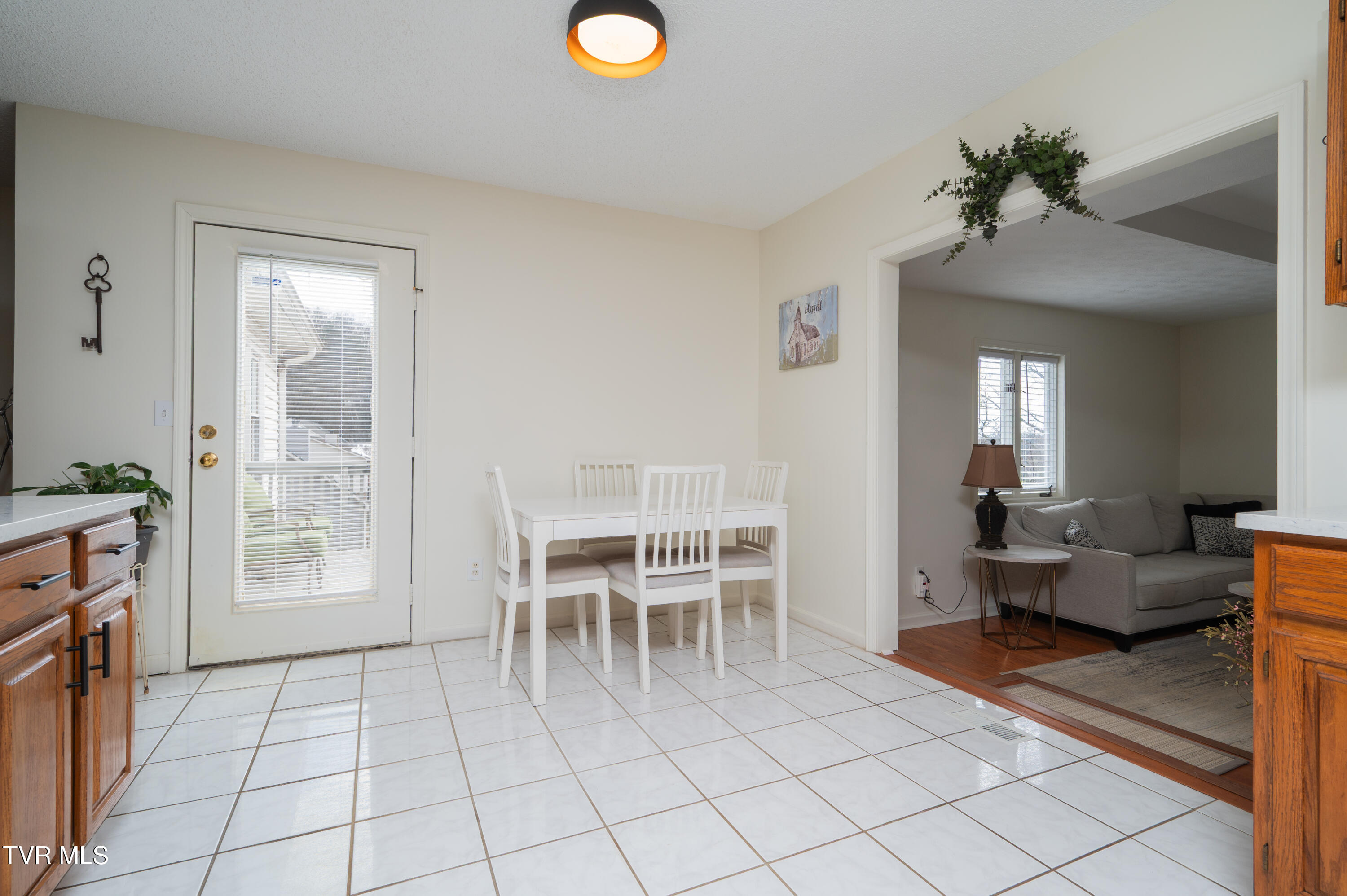 744 Stuffle Street Kingsport, TN 37660 - Photo 14 of 69 Stuffle-31