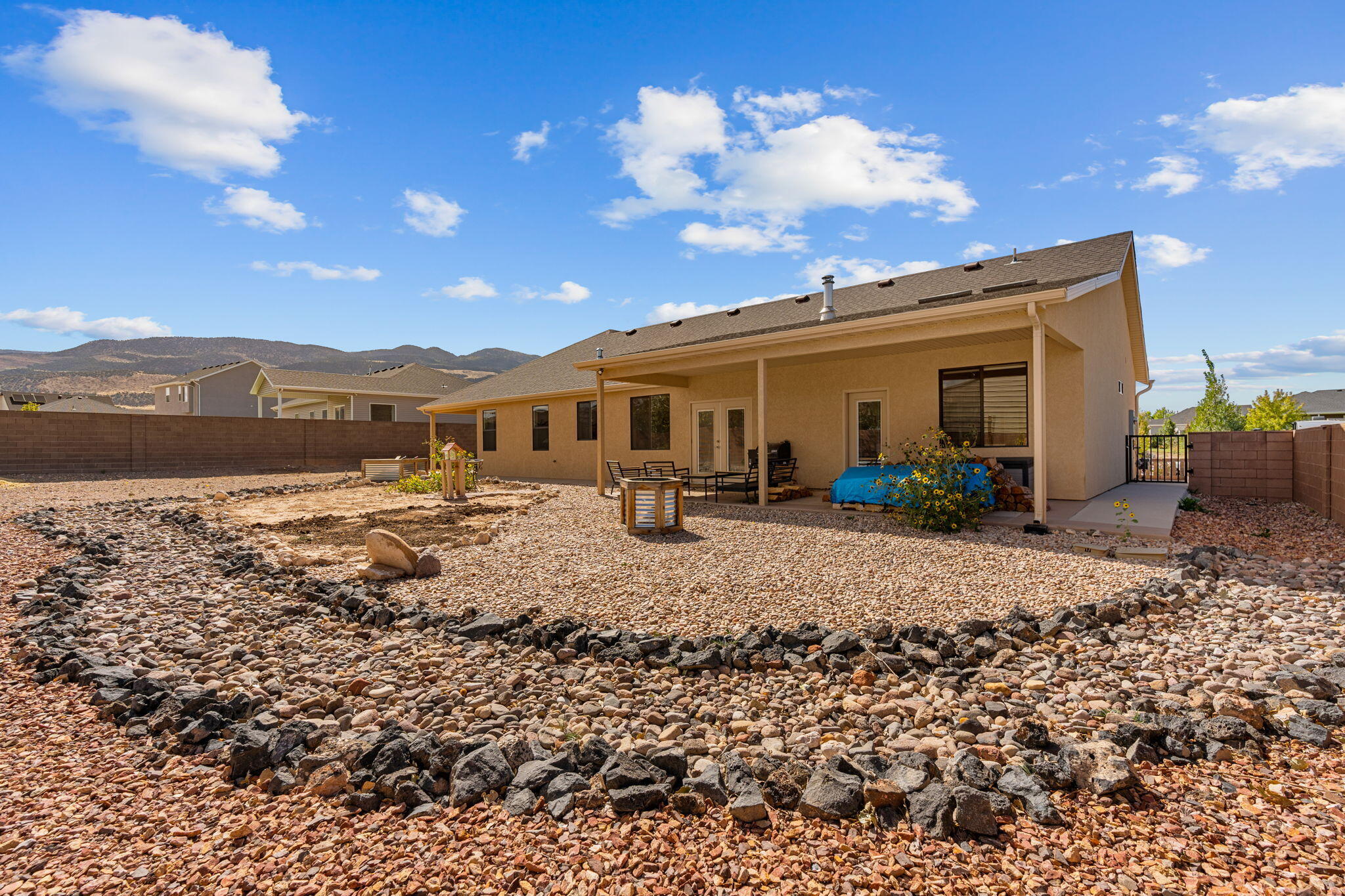 2091 Mountain View Loop Enoch, UT 84721 - Photo 36 of 48 41-web-or-mls-2091-mountain-view-loop