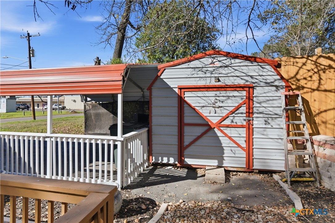 332 West Klein Street Seguin, TX 78155 - Photo 23 of 24 a front view of a house with glass windows