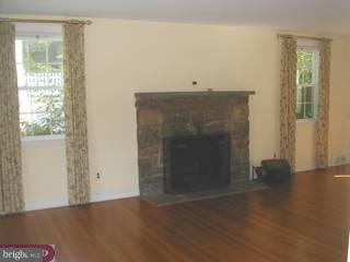 1238 Knox Road Wynnewood, PA 19096 - Photo 2 of 5 Gallery Image 2