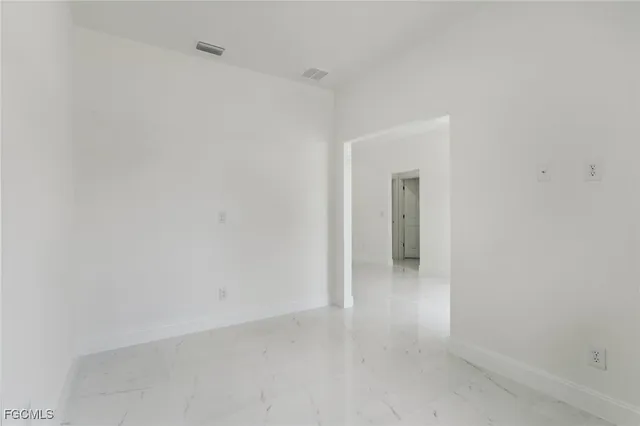 $319,998 | 2010 Venice Avenue North, Lehigh Acres, FL 33971