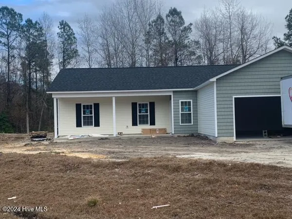 $305,000 | 17-2 Crown Point Road, Hubert, NC 28539