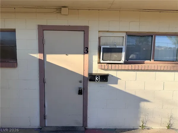 $1,085 | 23 West Basic Road, Unit 3, Henderson, NV 89015