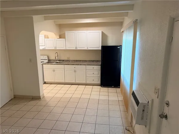 $1,085 | 23 West Basic Road, Unit 3, Henderson, NV 89015