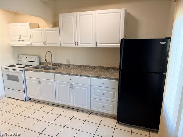 $1,085 | 23 West Basic Road, Unit 3, Henderson, NV 89015