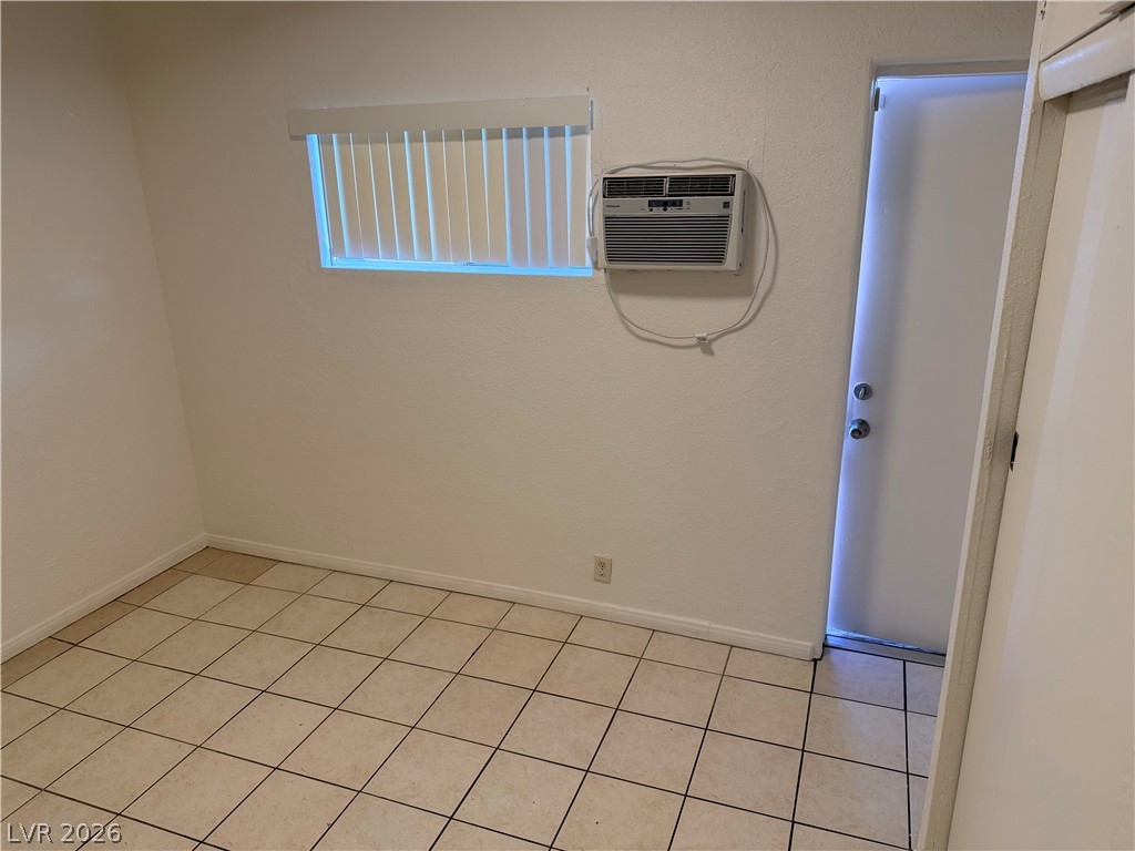 23 West Basic Road, Unit 3 Henderson, NV 89015 - Photo 8 of 18