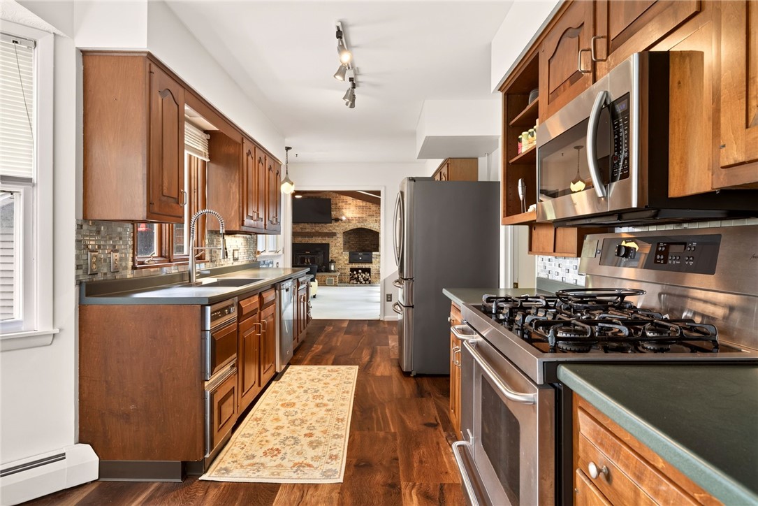 838 Gallup Road Ogden, NY 14559 - Photo 7 of 50 Gallery Image 7