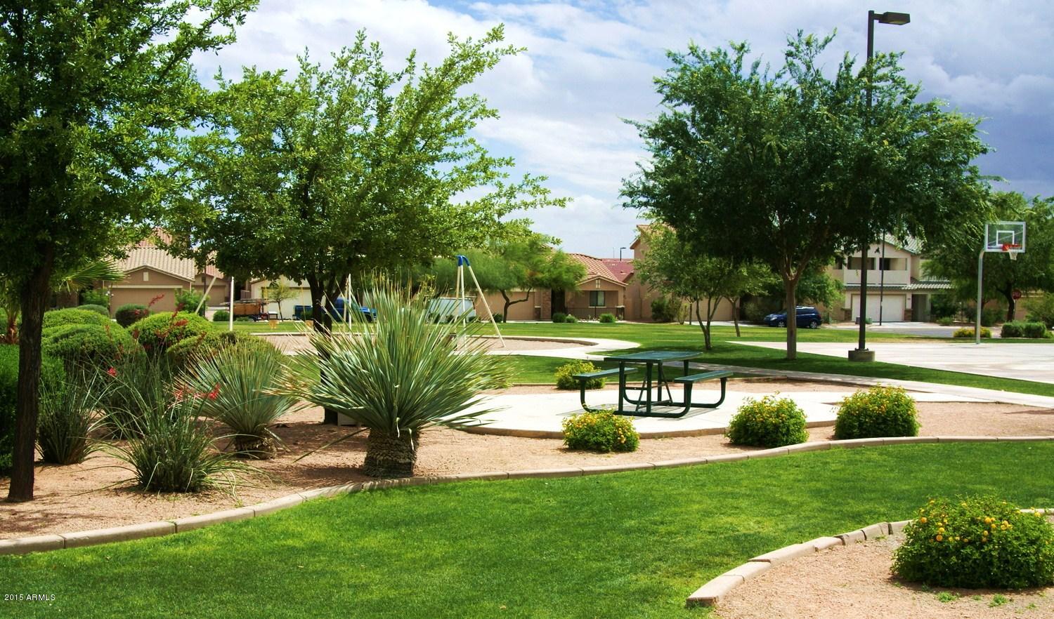 2551 South Powell Road Apache Junction, AZ 85119 - Photo 3 of 10 Spacious Common Area