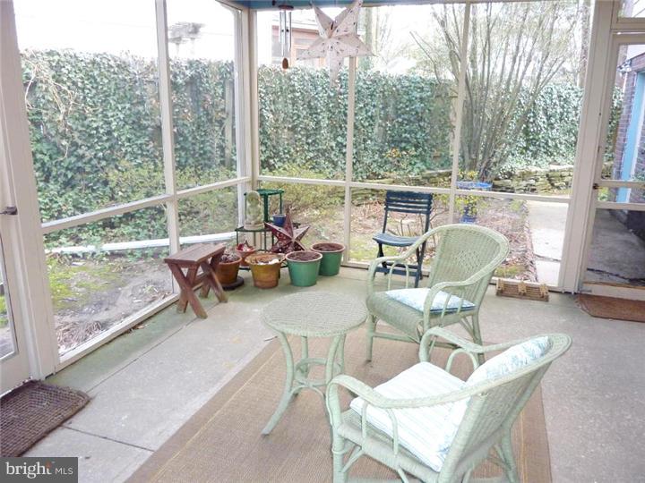 12 West Chelfield Road Glenside, PA 19038 - Photo 8 of 24 Porch