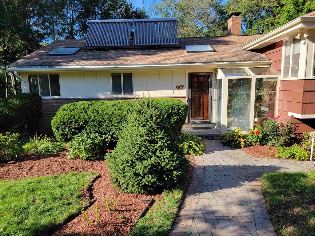 97 Bound Brook Road Newton, MA 02461 - Photo 2 of 30