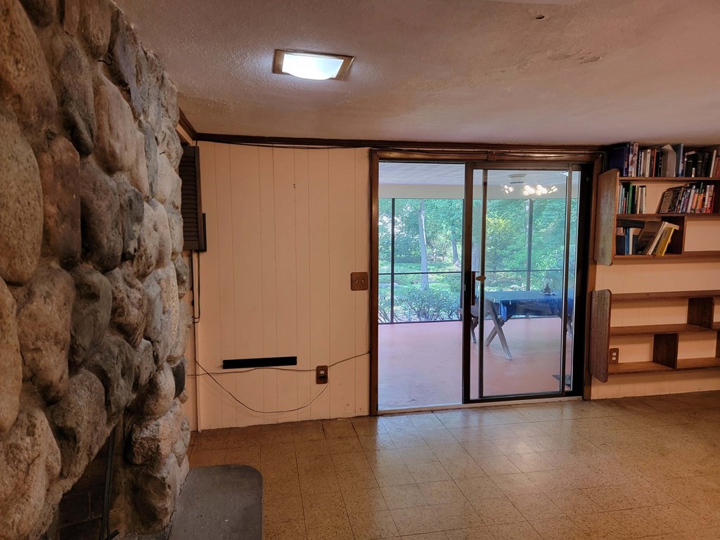 97 Bound Brook Road Newton, MA 02461 - Photo 23 of 30