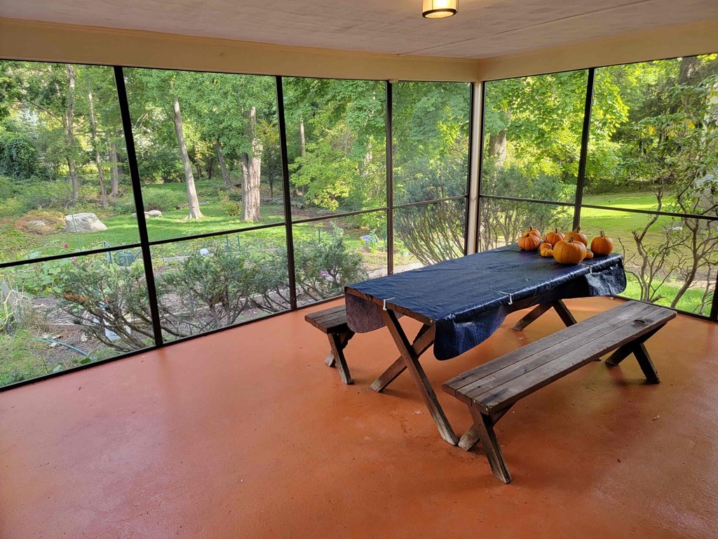 97 Bound Brook Road Newton, MA 02461 - Photo 24 of 30