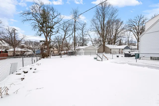 $299,900 | 700 Forest Avenue, Royal Oak, MI 48067