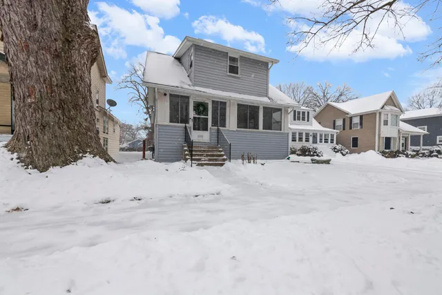 $299,900 | 700 Forest Avenue, Royal Oak, MI 48067