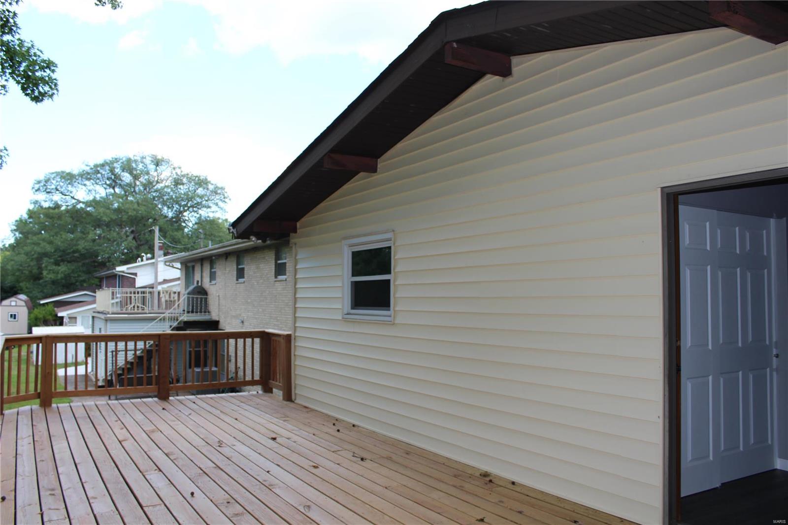 48 Rugby Drive Belleville, IL 62226 - Photo 10 of 14 Gallery Image 10