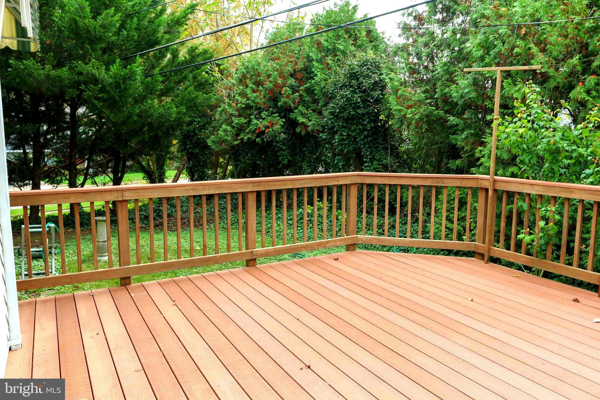 1201 Hillcrest Road Odenton, MD 21113 - Photo 10 of 31 Trex Deck off of Kitchen