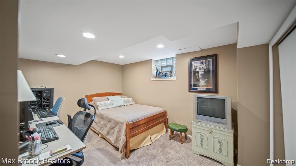 1722 Cambridge Road Berkley, MI 48072 - Photo 23 of 31