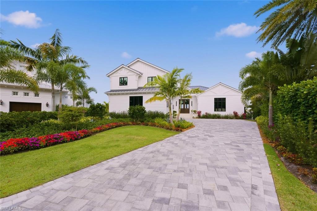 200 Bahia Point Naples, FL 34103 - Photo 2 of 50