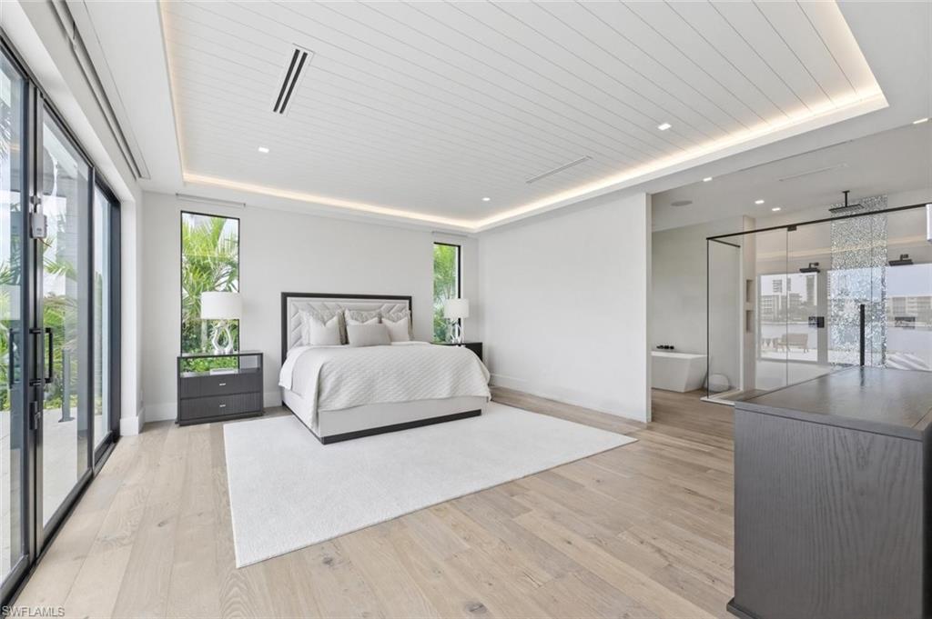 200 Bahia Point Naples, FL 34103 - Photo 21 of 50 King-Sized Bed
