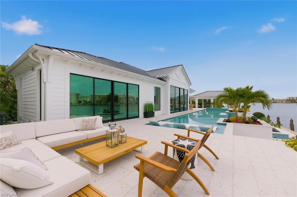 200 Bahia Point Naples, FL 34103 - Photo 45 of 50