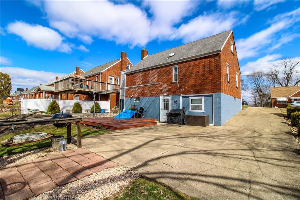 3656 Oakleaf Road Pittsburgh, PA 15227 - Photo 22 of 24 Gallery Image 22