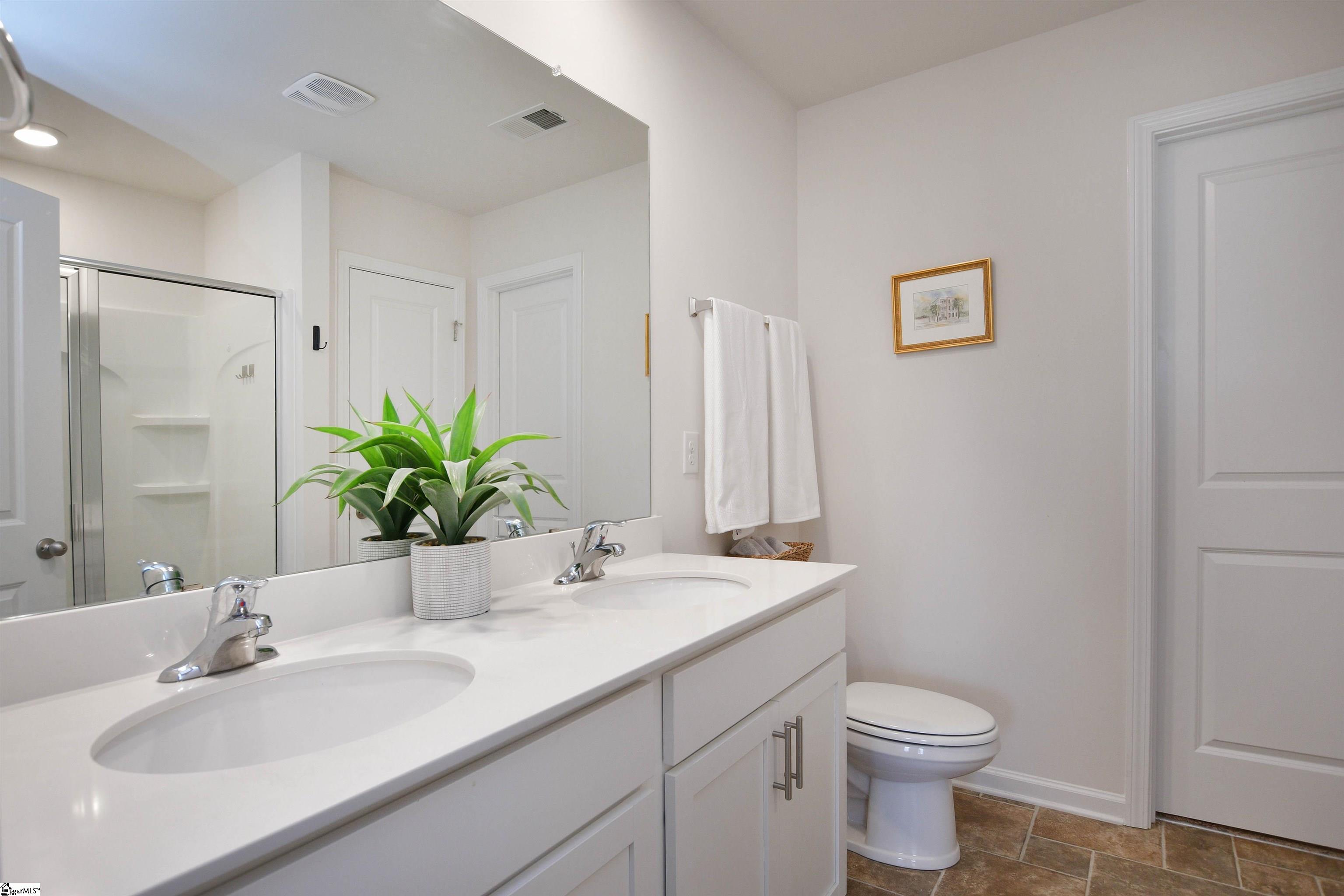 250 Hillendale Way Pelzer, SC 29669 - Photo 25 of 36 Gallery Image 25