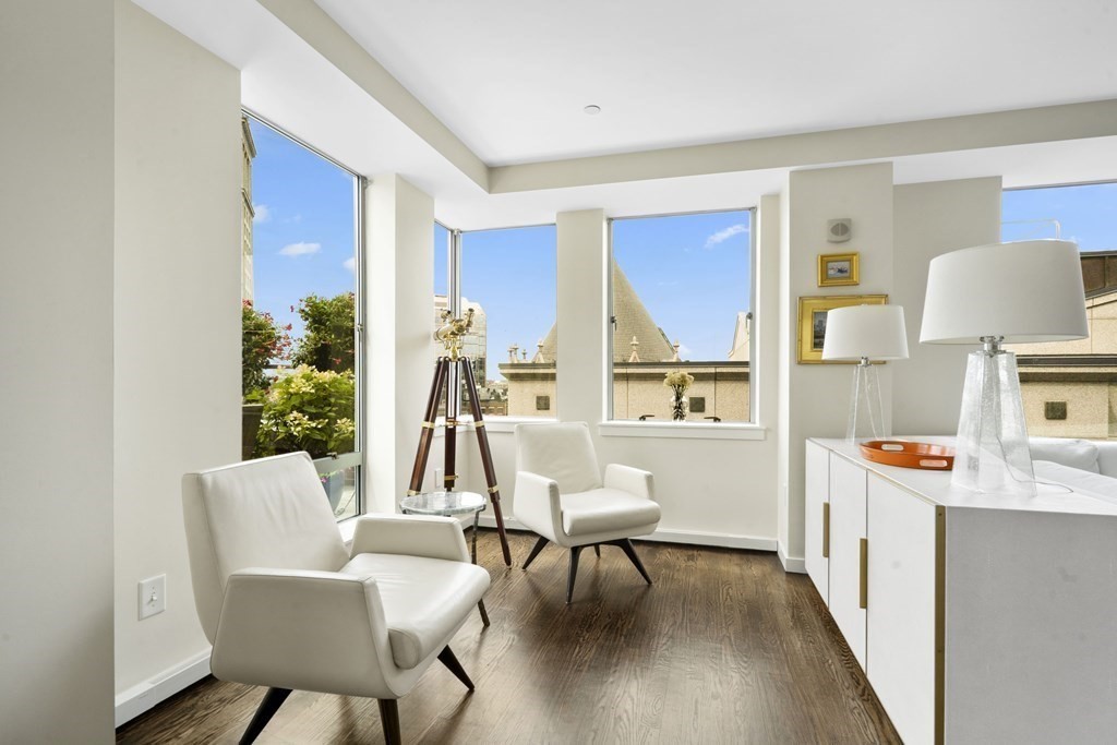 80 Broad Street, Unit PH1104 Boston, MA 02110 - Photo 13 of 37