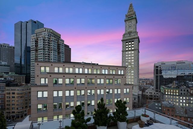 $1,900,000 | 80 Broad Street, Unit PH1104, Boston, MA 02110
