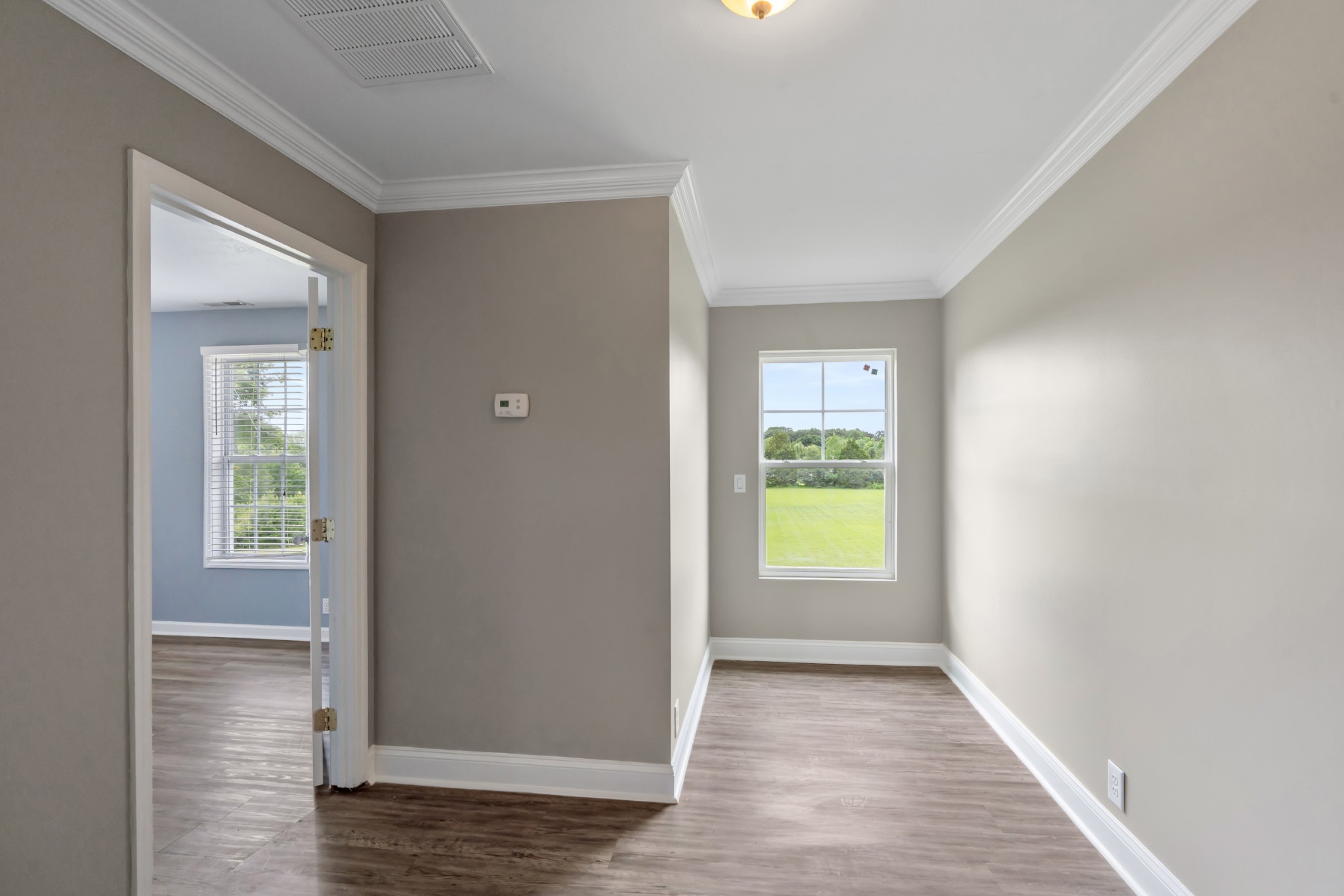 4602 Washington Road Springfield, TN 37172 - Photo 33 of 63 a view of an empty room with window