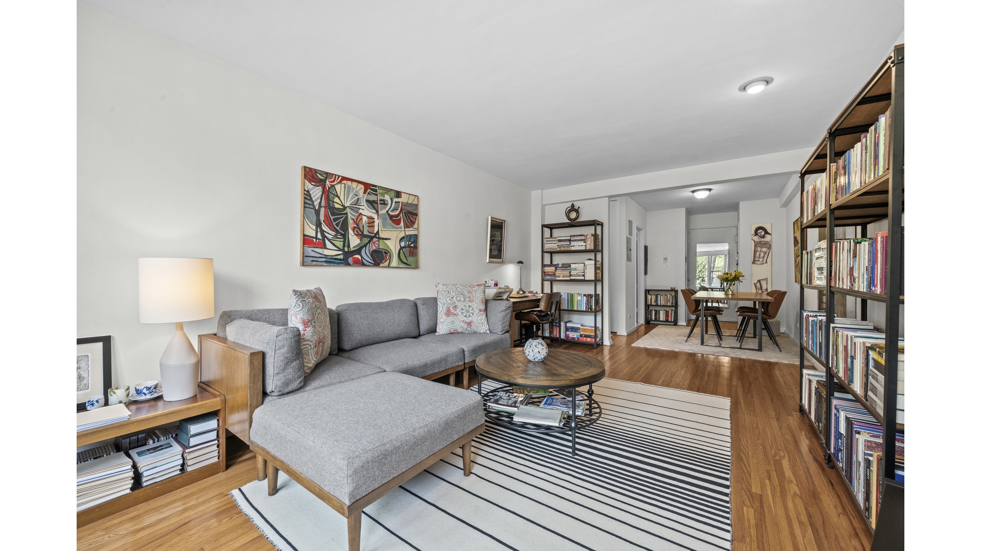 601 Kappock Street, Unit 2F Bronx, NY 10463 - Photo 2 of 15 a living room with furniture and a table