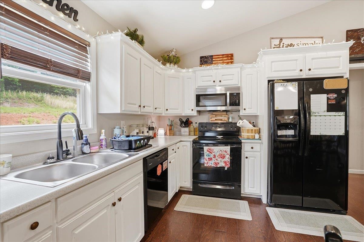 524 Secona Road Pickens, SC 29671 - Photo 9 of 26