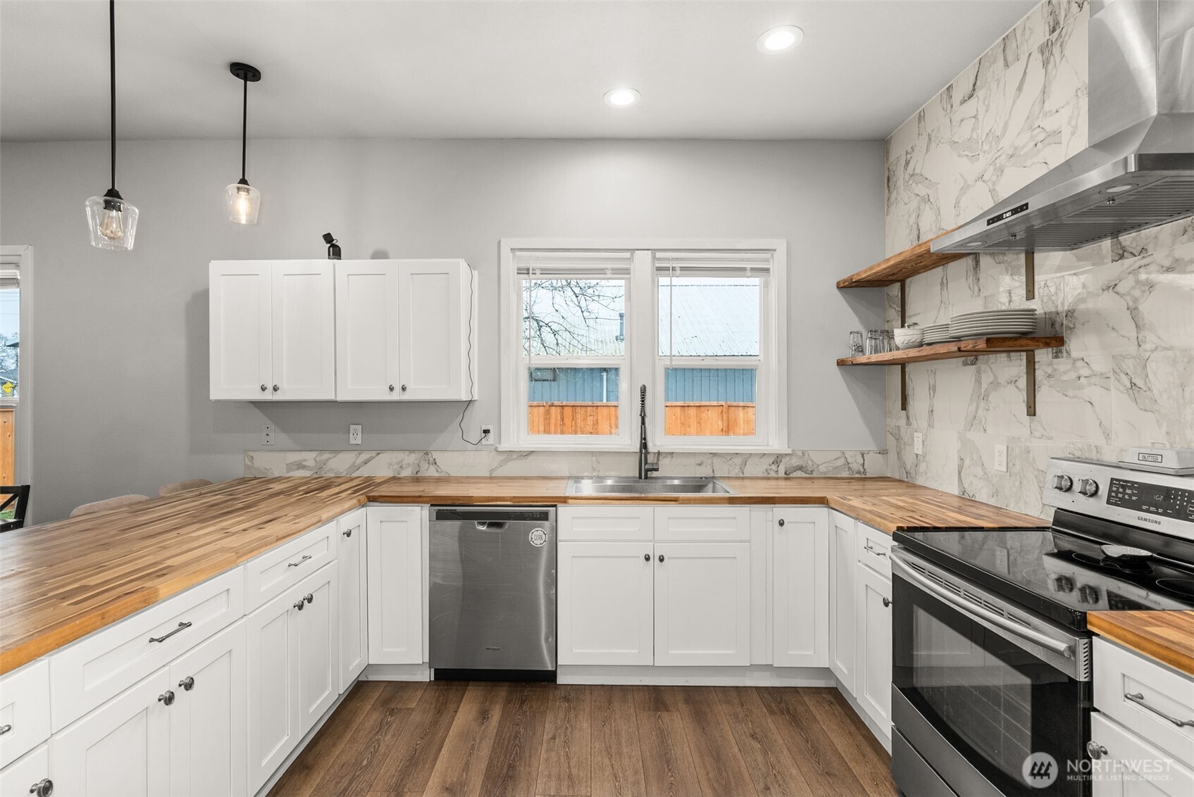 262 Southwest 2nd Street Chehalis, WA 98532 - Photo 12 of 34