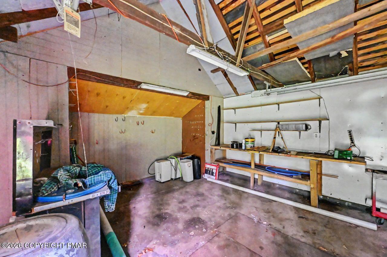 239 Meadowside Road Mount Pocono, PA 18344 - Photo 70 of 75 Garage