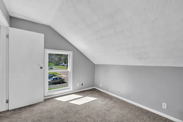 $2,100 | 10 Cemetery Avenue, Vernon, CT 06066