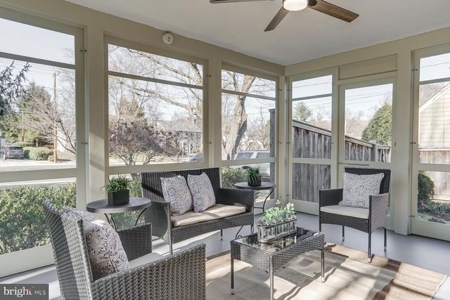 $825,000 | 200 Williamsburg Drive, Silver Spring, MD 20901