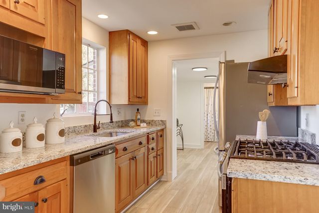 $825,000 | 200 Williamsburg Drive, Silver Spring, MD 20901