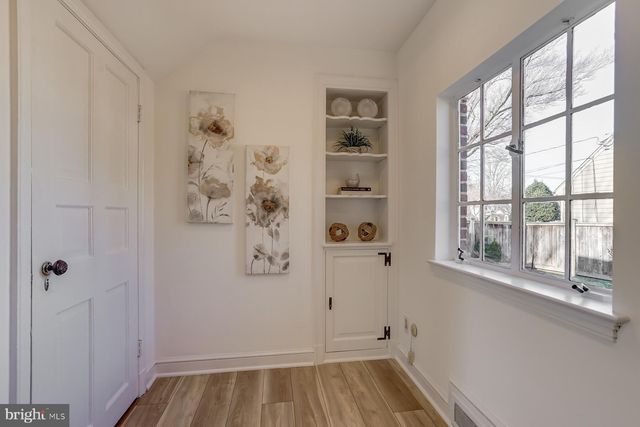 $825,000 | 200 Williamsburg Drive, Silver Spring, MD 20901