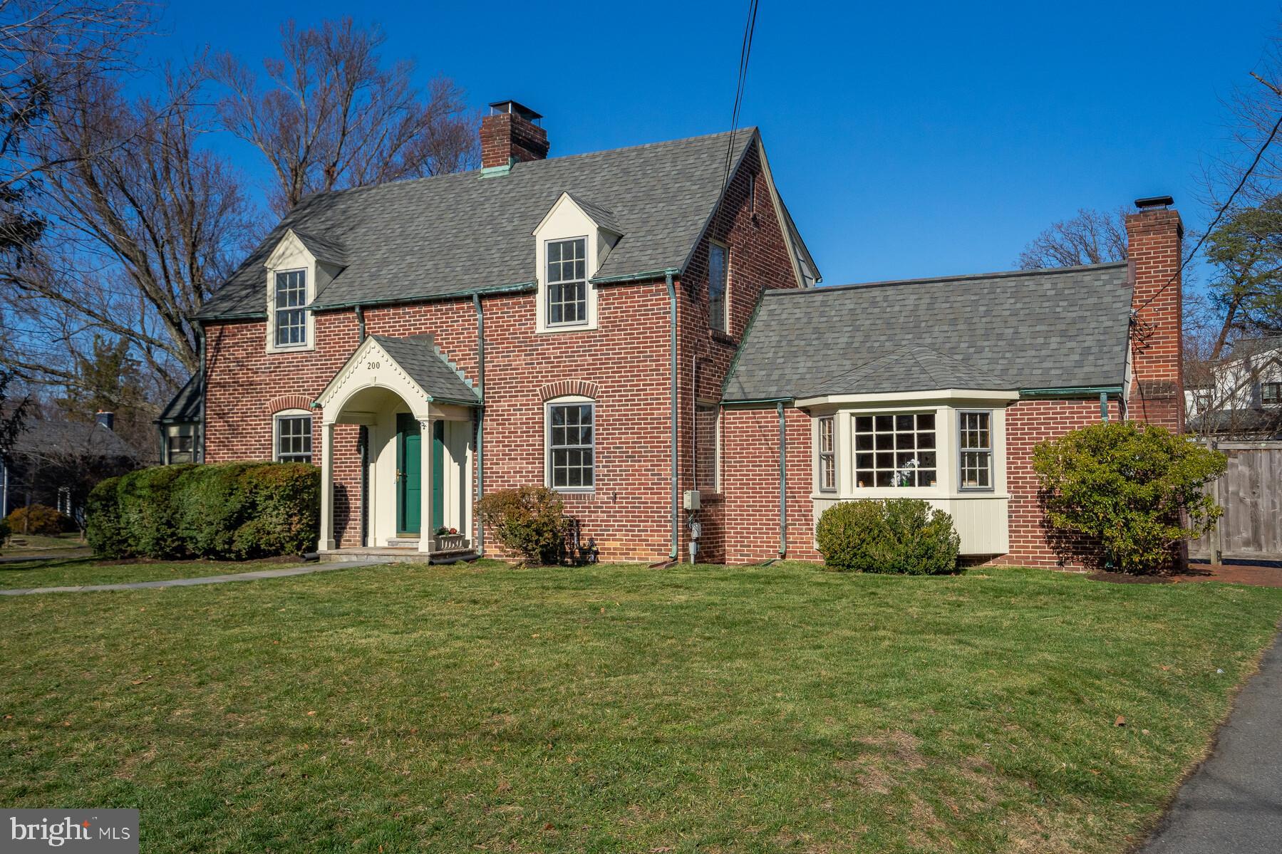 200 Williamsburg Drive Silver Spring, MD 20901 - Photo 2 of 45