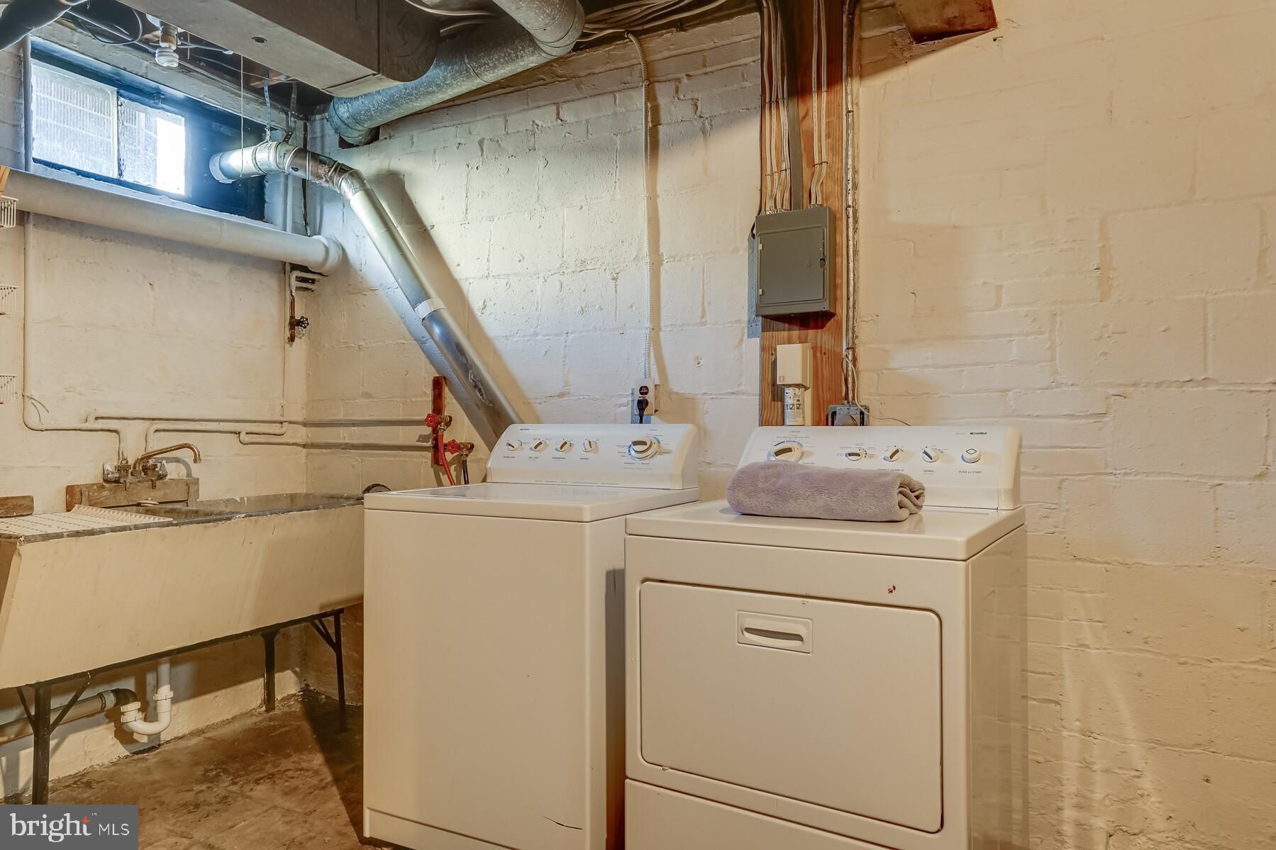 200 Williamsburg Drive Silver Spring, MD 20901 - Photo 34 of 45