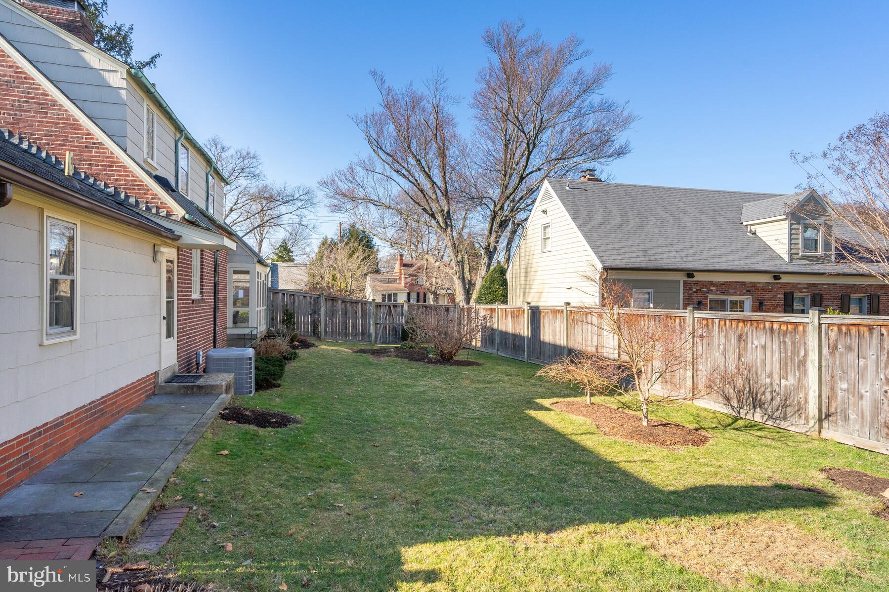 200 Williamsburg Drive Silver Spring, MD 20901 - Photo 37 of 45